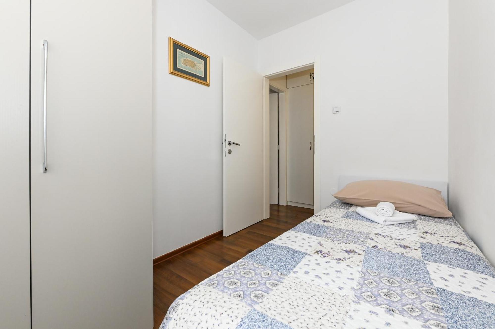 Apartment Aldora Zadar Exteriör bild
