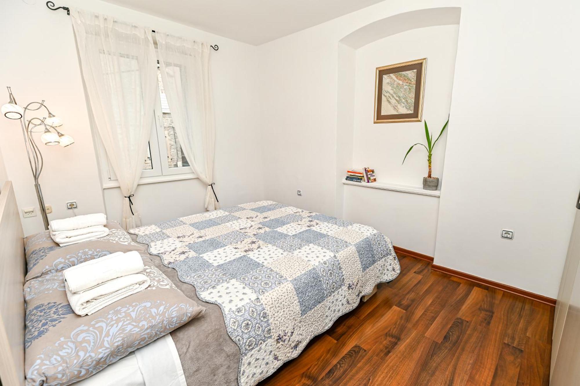 Apartment Aldora Zadar Exteriör bild
