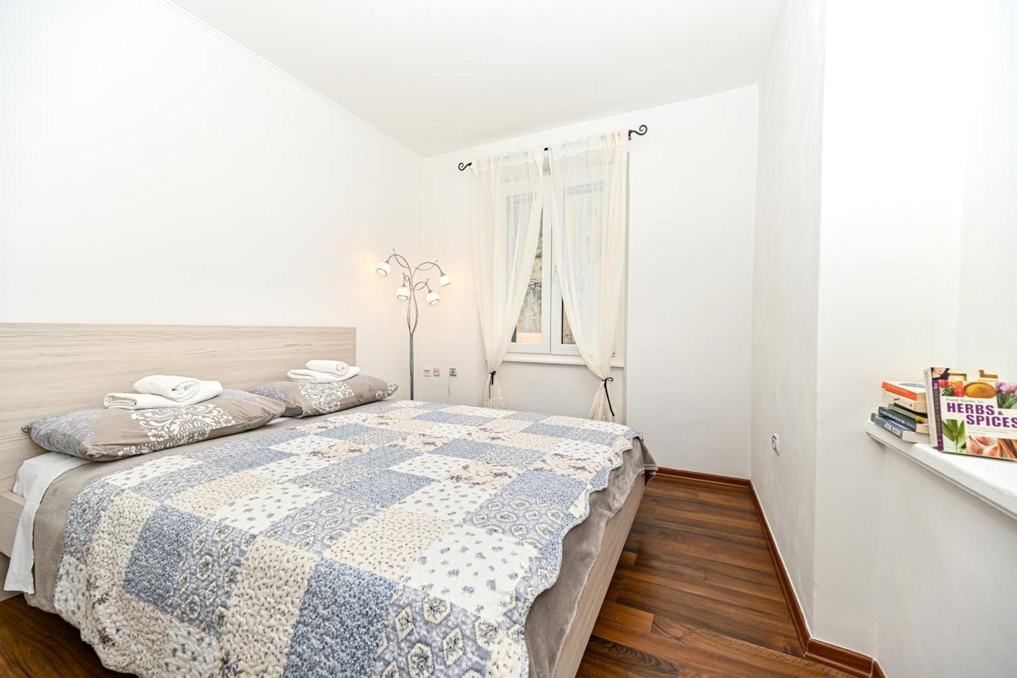 Apartment Aldora Zadar Exteriör bild